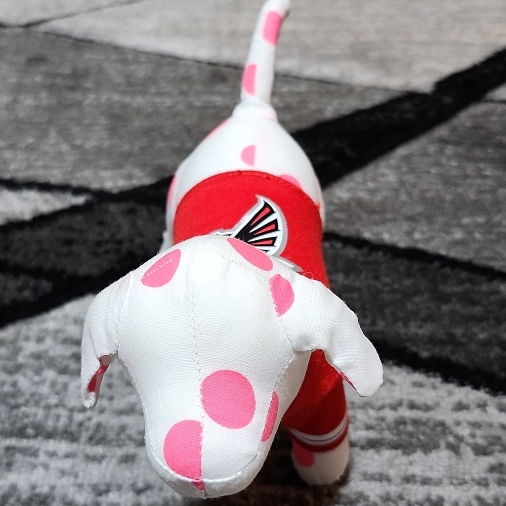 VS PINK RARE ATLANTA FLACONS 1ST-EDITION NFL JERSEY  PLUSH COLLECTIBLE DOG - Picture 9 of 15